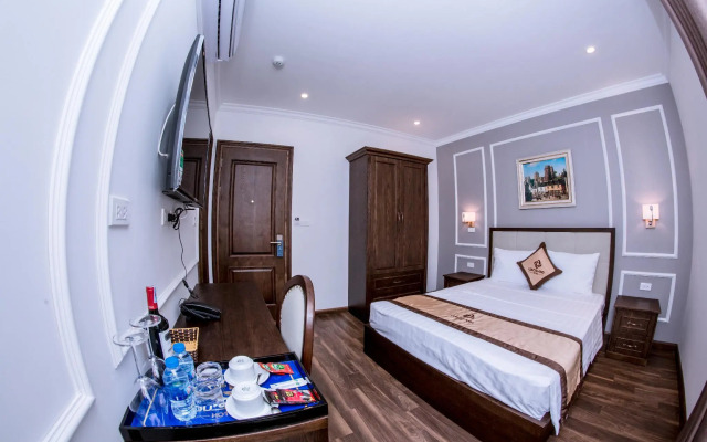 Louisland Hotel
