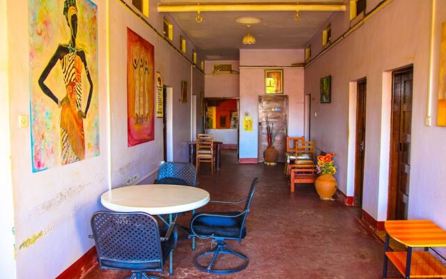 Casa Del Turista