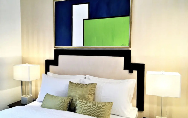 MONDRIAN Luxury Suites UNESCO Old Town