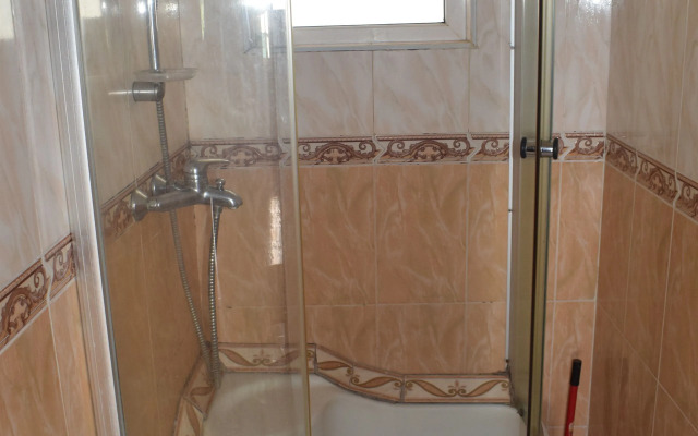 Babz Palatio Residence