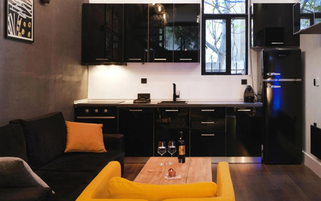 200 Mb fibre remote workers' Dreamhouse