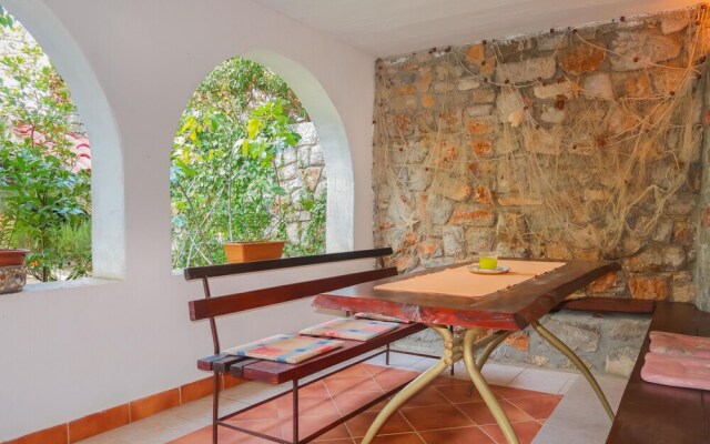 Donata Senj in Senj With 2 Bedrooms and 3 Bathrooms