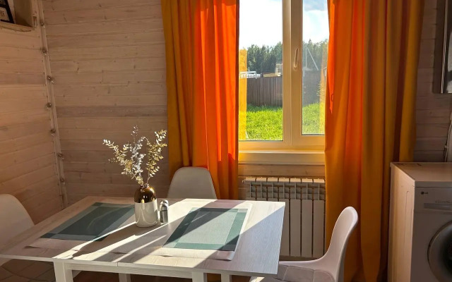 Экко-дом у леса