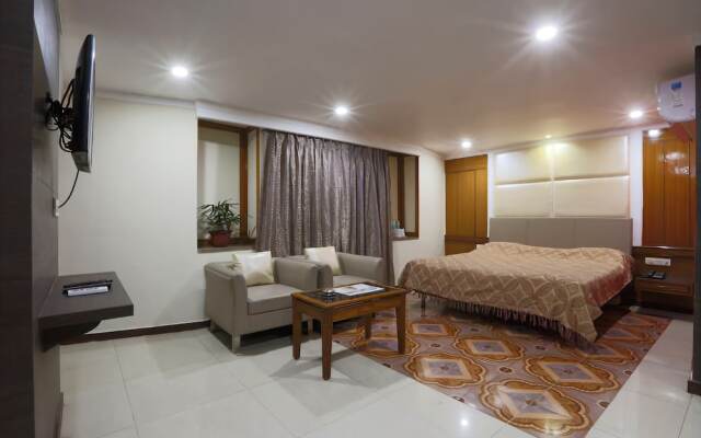 Hotel Rodali Residency