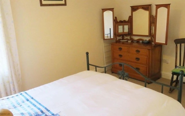 Marlborough Apartment