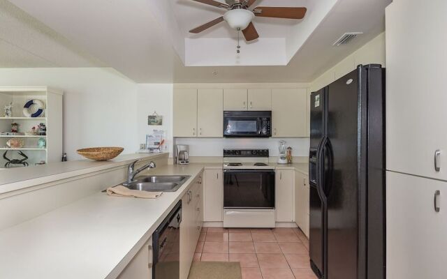 OC201 - Ocean Condo by RedAwning