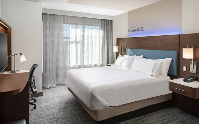 EVEN Hotel Austin Uptown Near The Domain by IHG