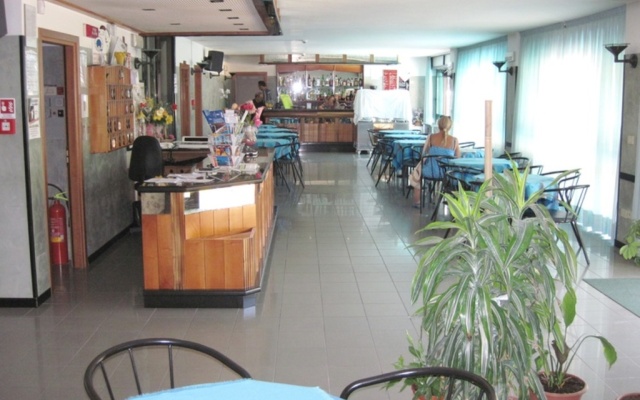 Hotel Armstrong