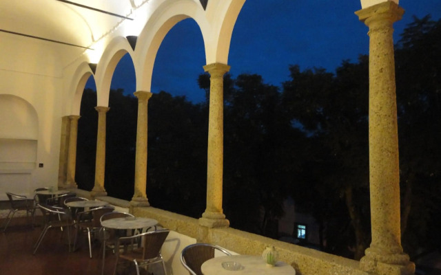 Hotel Solar De Monfalim