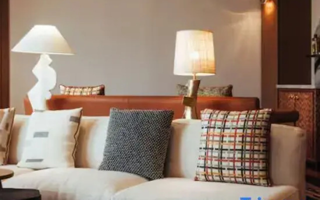 Sax Paris, LXR Hotels & Resorts