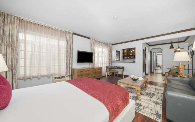 Lincoln Arms Suites