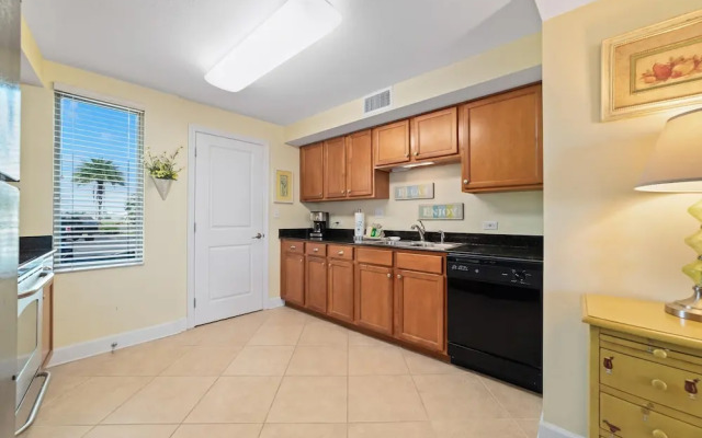 Perdido Towers East 106