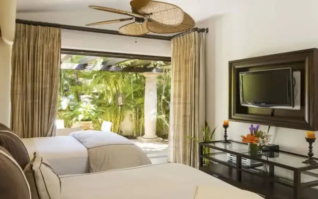 Casa Costa  by Cabo Platinum
