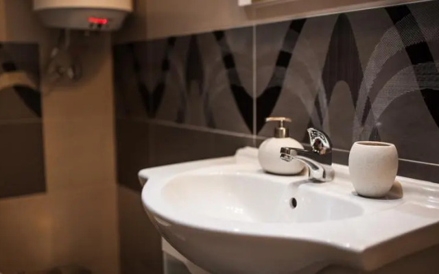 Imperial Garden Apartment