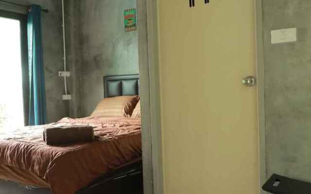 Rayong Pool Villa & Camping