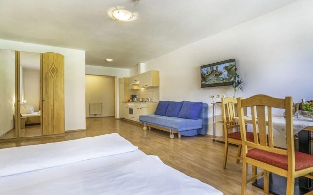 Comfortable Flat in Neustift With Balcony