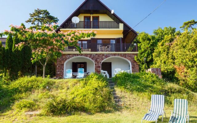 Balaton H603