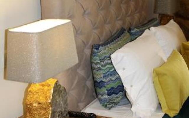 Encosta Dos Túneis - Turismo E Lazer