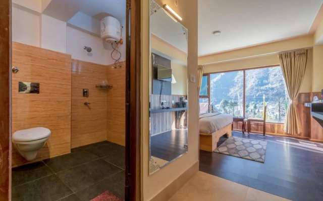 Magellan's The Golden Bridge Hotel