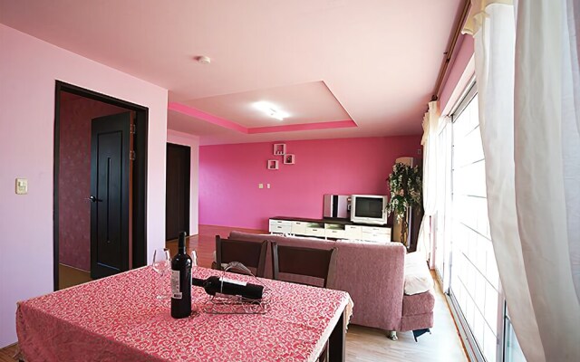 Seogwipo Etwal Jeju Pension