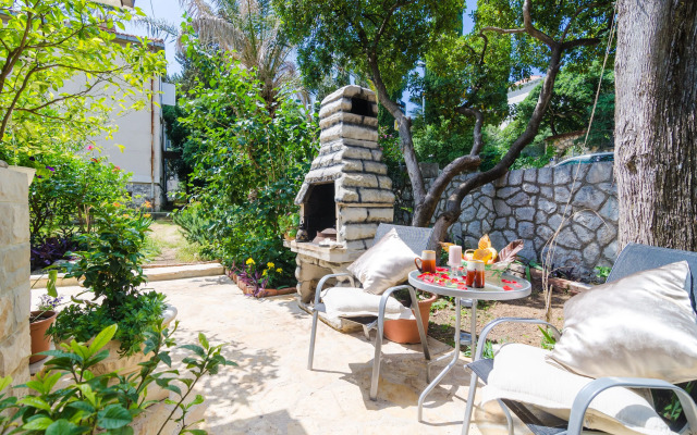 Camelia Luxury Apartments