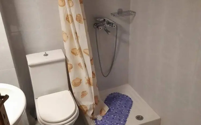 Impeccable 2-bed House in