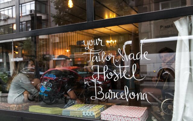 Pars Tailor's Hostel