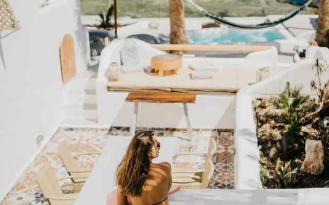 Summer Lovers Villa