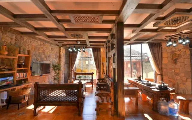 Aniuwo Inn
