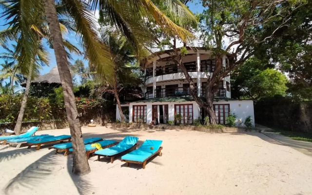 Silver sand beach hotel