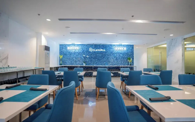 Stacia Hotel
