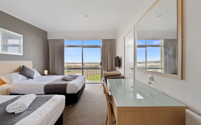 Scamander Beach Resort