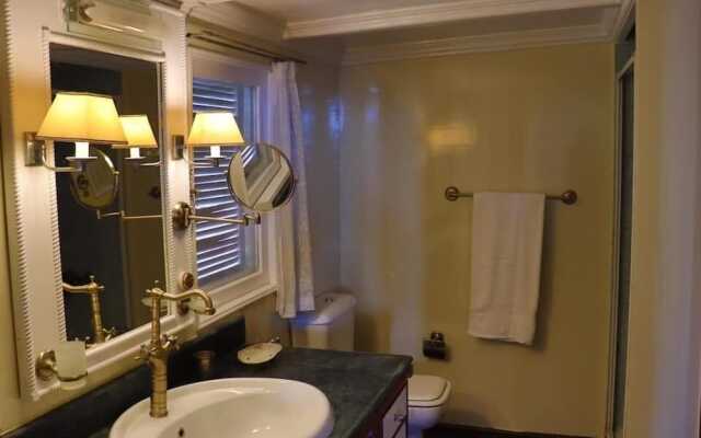 Dahabiya Nile Cruises - Private Boat - All-Inclusive