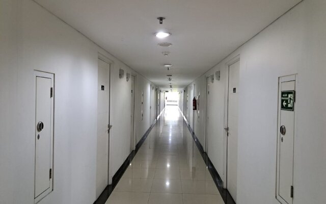 Capital O 93961 Apartement Sentraland By Helen