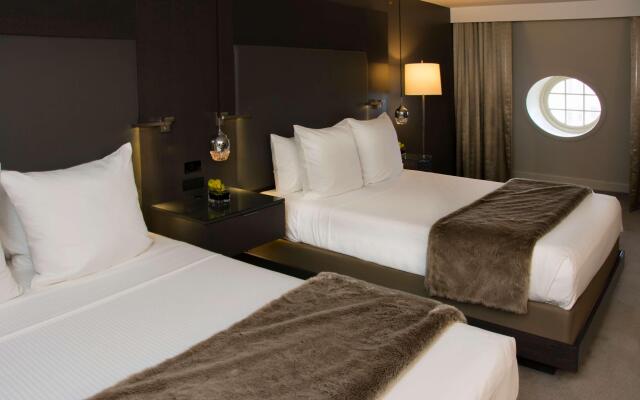 The Benson Portland, Curio Collection by Hilton