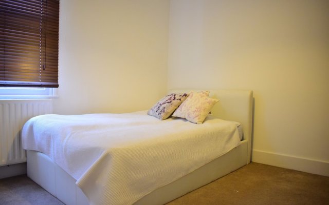2 Bedroom Apartment in Pimlico