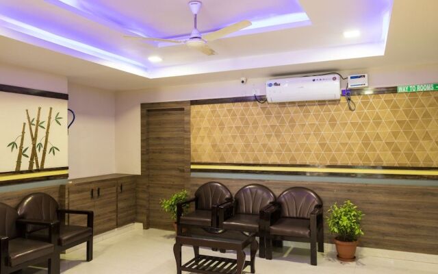 OYO 6646 Hotel Tanvi Grand