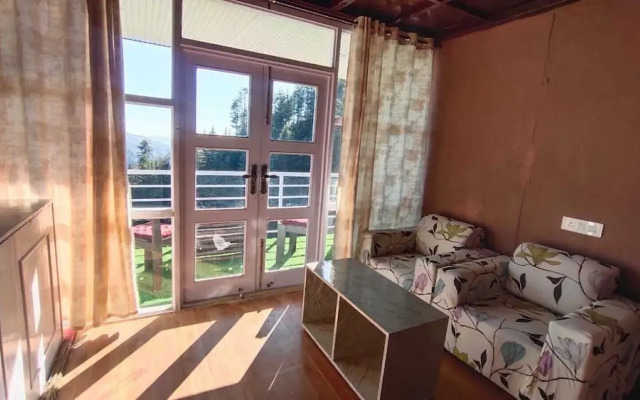 Small Victories Mountain Stay