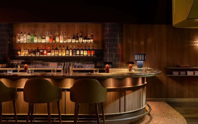 Hyde Melbourne Place