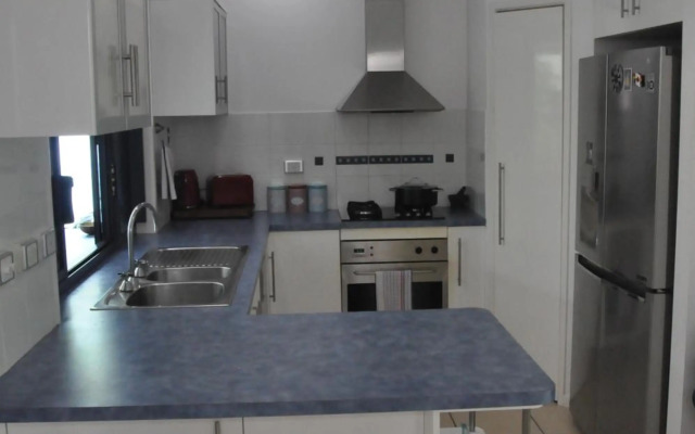 Stunning Magnetic Island Home,Private, Large Pool,Adults Only