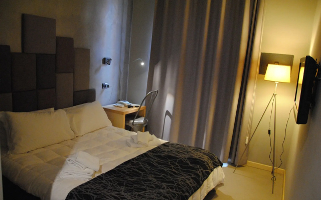 Deluxe Rooms