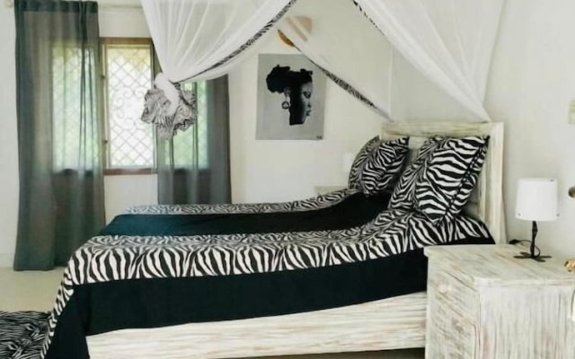 White Nyumba Malindi
