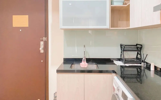 Elegant And Nice 2Br At Menteng Park Apartment