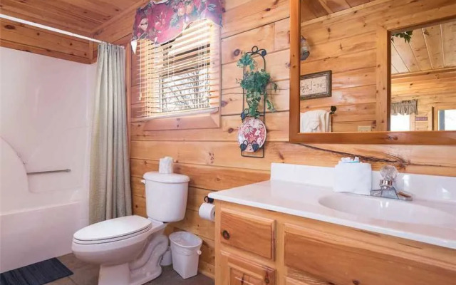 Robin's Rest by RedAwning