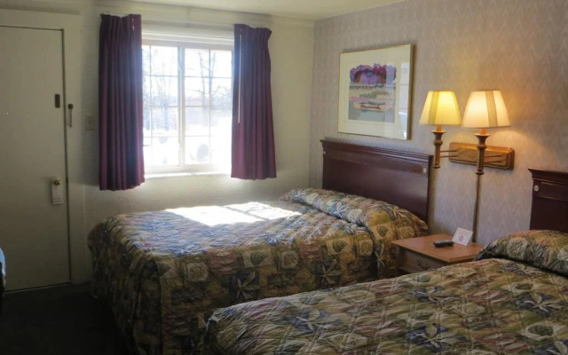 Economy Inn Bloomington - фото 4