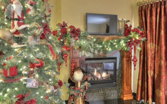 The Inn at Christmas Place