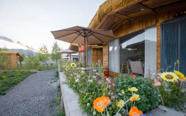 Lan Yu Gentle Breeze | Cloudscape Retreat ISLAE Oxygen-rich Garden Resort (Dikong Town Store) – Outside – Shangri-La