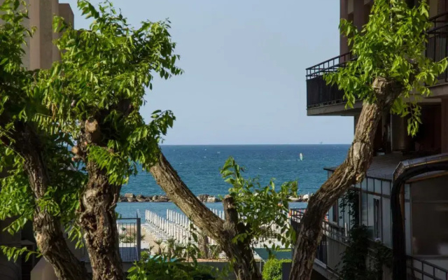 Hotel Nautilus