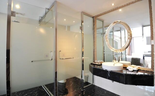 Hangzhou Jiande Yin Yuan Hotel