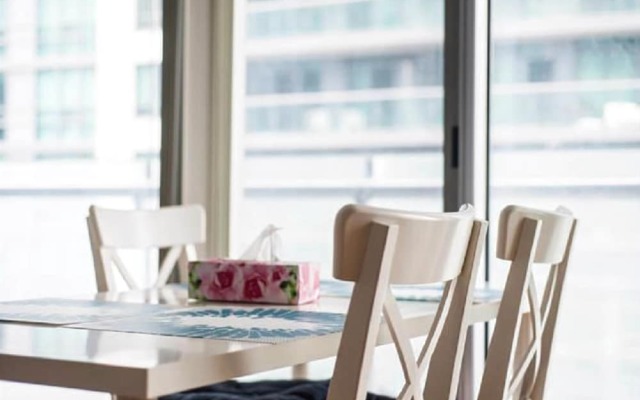 Perfectly Located Condo CN Tower View